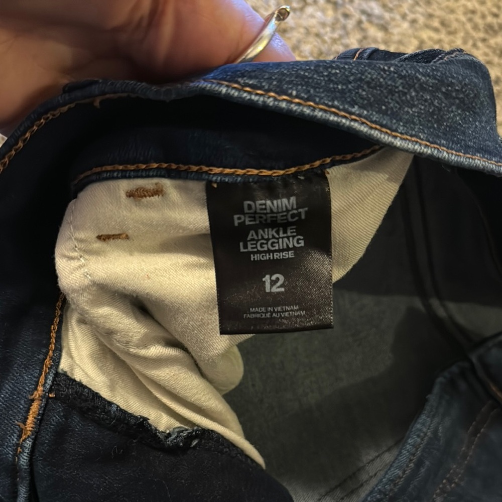 Express Women’s Jeans - Picture 4 of 4